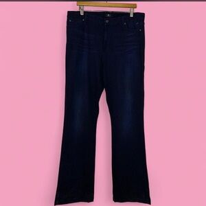 7 For All Mankind Jeans Women's Dark Blue Bootcut Jeans size 34